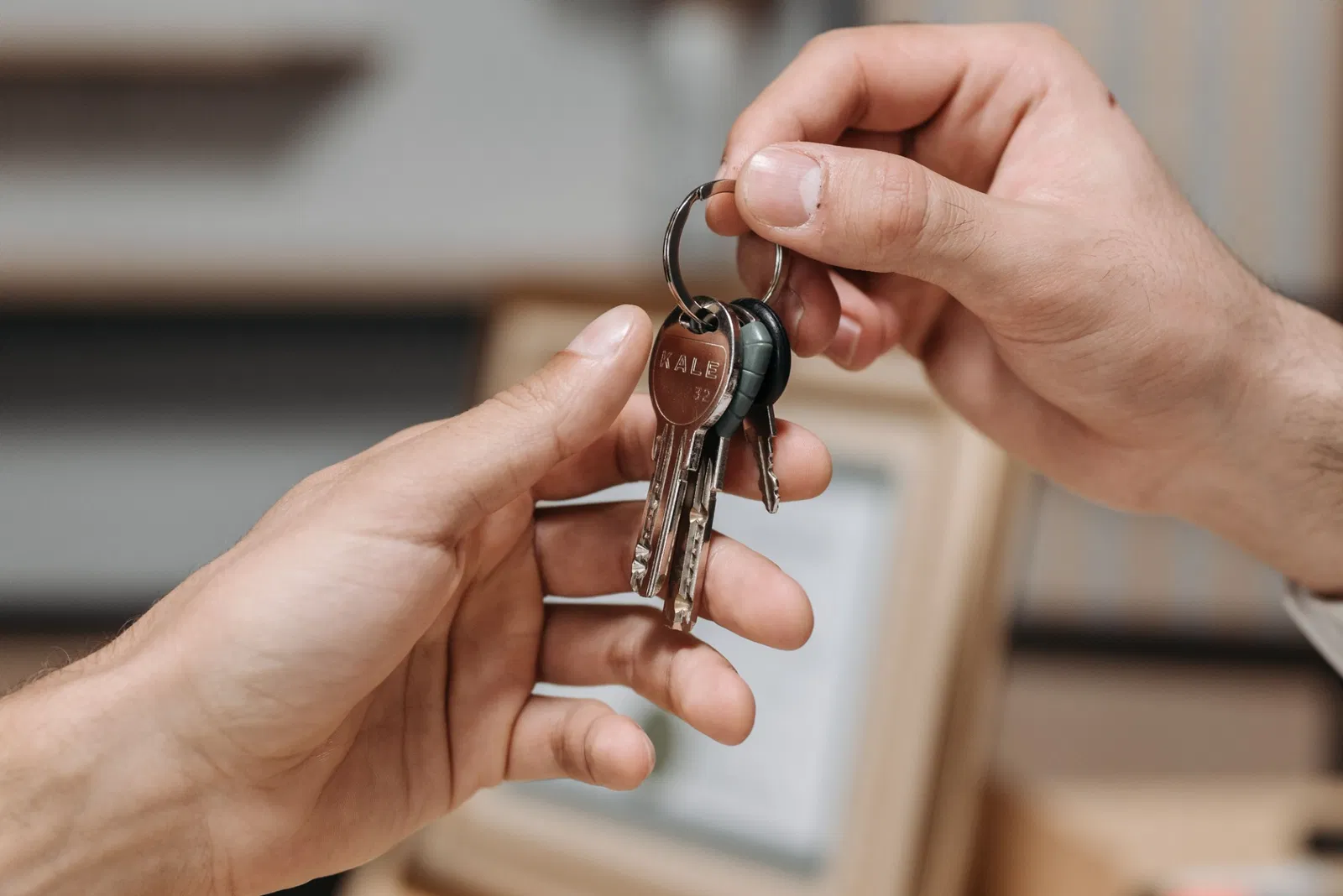 Consegna delle chiavi di una casa dopo la conclusione della compravendita